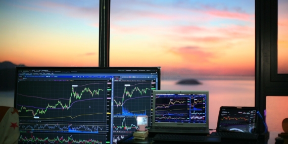 En İyi 5 Lisanslı ve Güvenilir Forex Şirketi